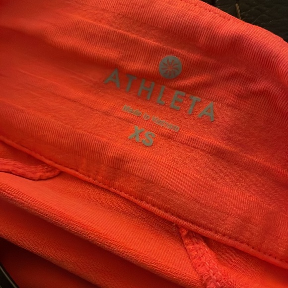 Athleta Running Wild Half Zip Long Sleeve Orange-XS - Picture 3 of 4